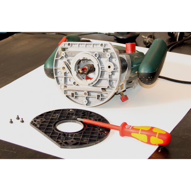 Cirkelstyr Universal Kan ogs anvendes til BOSCH